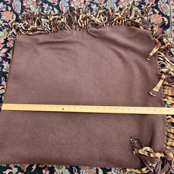 HANDMADE Tied Fleece Quilt Throw Equestrian Horses Soft Cozy Blanket 50 x 55 - Picture 7 of 7